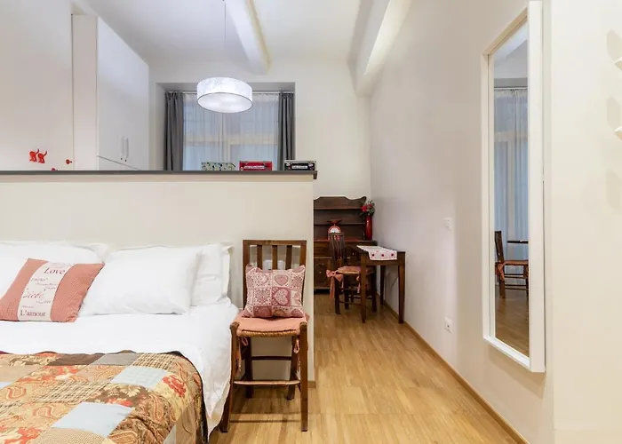 La Casa Colorata - Flats In - Bocconi شقة ميلان