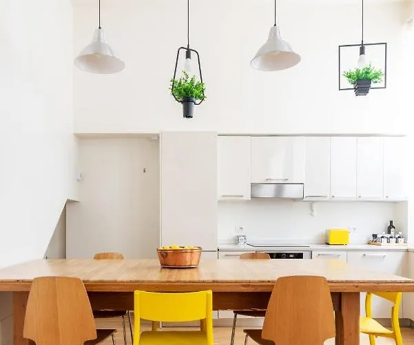 La Casa Colorata - Flats In - Bocconi * ميلان