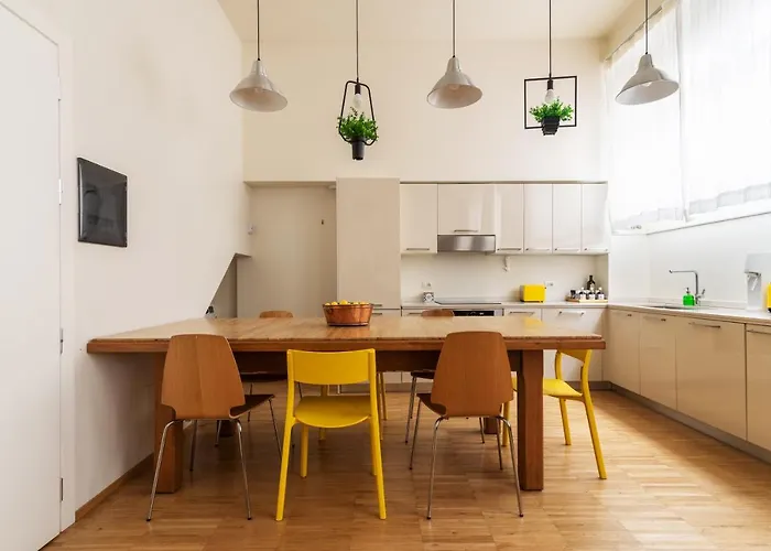 شقة La Casa Colorata - Flats In - Bocconi ميلان