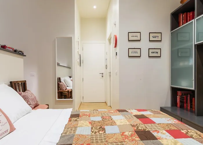 La Casa Colorata - Flats In - Bocconi * ميلان