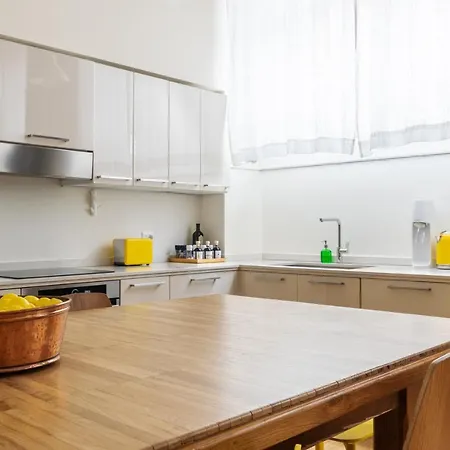 La Casa Colorata - Flats In - Bocconi * Milano