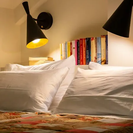 La Casa Colorata - Flats In - Bocconi Apartment *